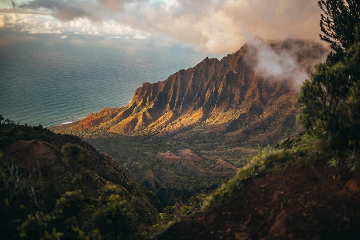 How to Plan the Perfect Trip to Hawaii: A Guide for Men