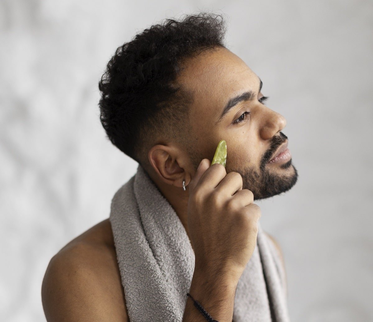 The Natural Boost: How CBD is Transforming Men's Skincare